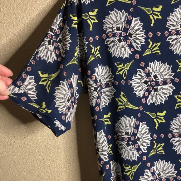 Anthropologie Meadow Rue Cottagecore Boho Hippie Blue Graphic Floral Summer Top - Picture 3 of 8